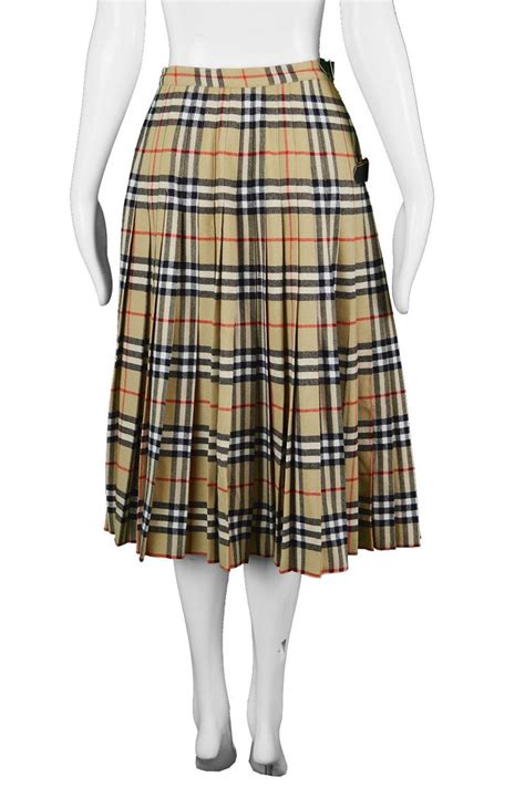 tartan skirt burberry|previous plaid Burberry campaign.